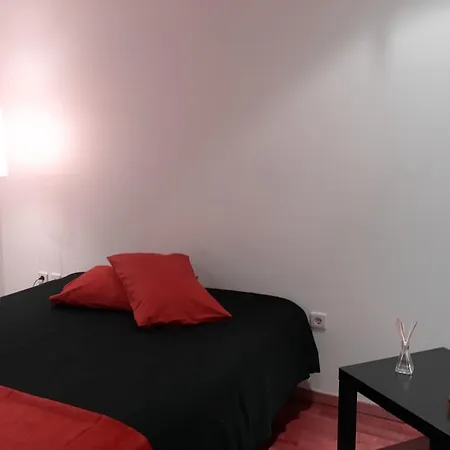 Nicely Apartment